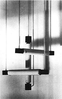 里特维尔德于1921年设计的一组吊灯