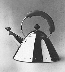 格雷夫斯于1985年设计的自鸣式开水壶图